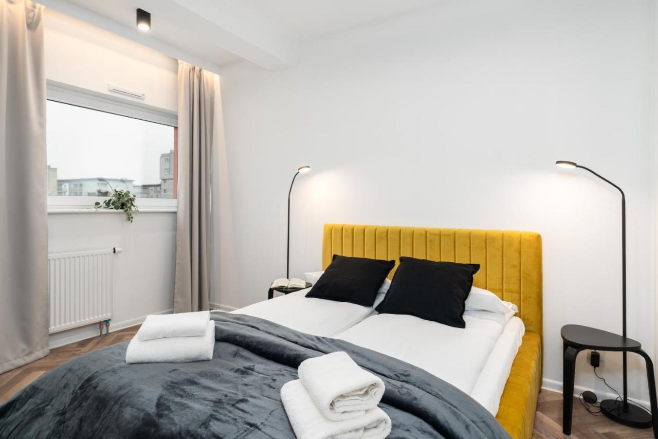 Loft Style Apartment Opienskiego Close To The Zurawiniec Nature Reserve By Noclegi Renters 波兹南 外观 照片