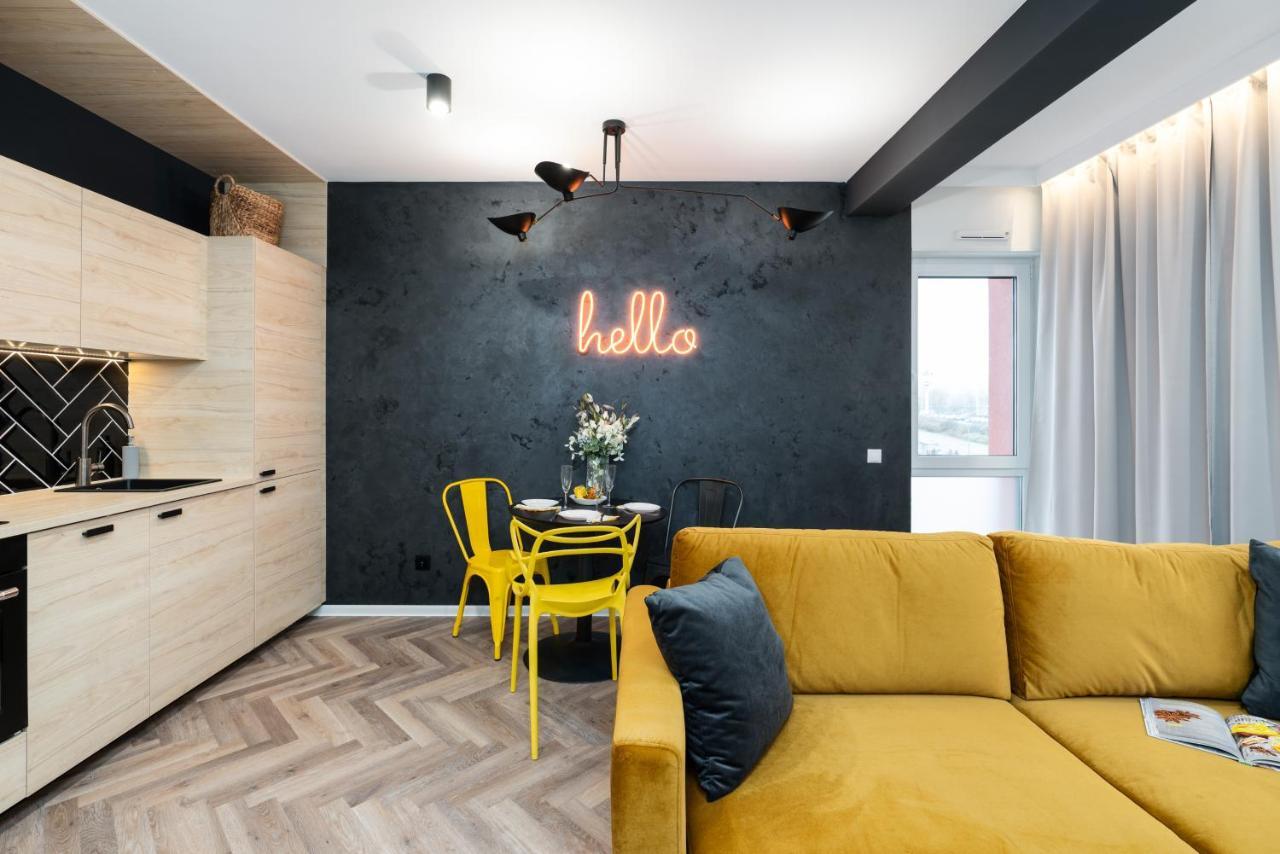Loft Style Apartment Opienskiego Close To The Zurawiniec Nature Reserve By Noclegi Renters 波兹南 外观 照片